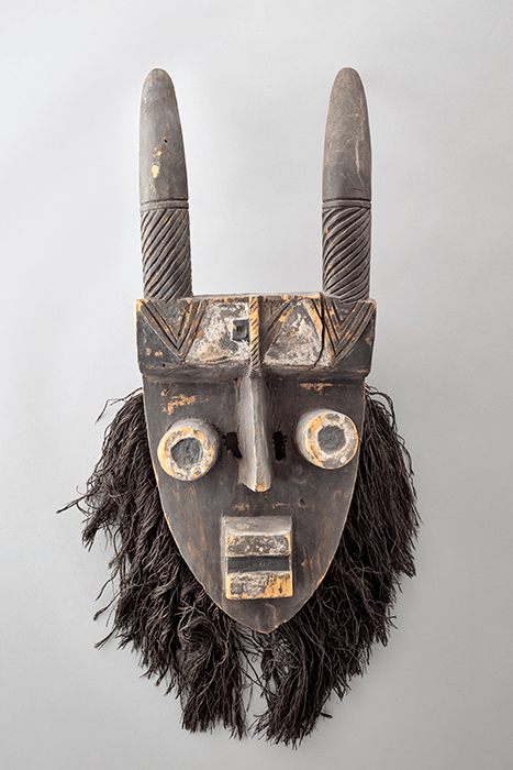 Grebo Ethnie Grebo Mask. Undated, from Ivory Coast. From Pablo Picasso’s personal collection. Photo © RMN-Grand Palais (Musée national Picasso-Paris) / Adrien Didierjean