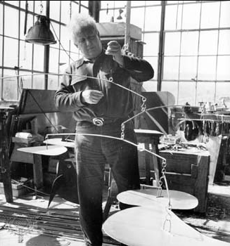 Alexander Calder - 20th Century & C Lot 30 November 2021